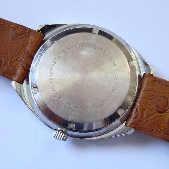 VINTAGE WIND UP WESCLOX, RUN GREAT - Picture 3 of 7